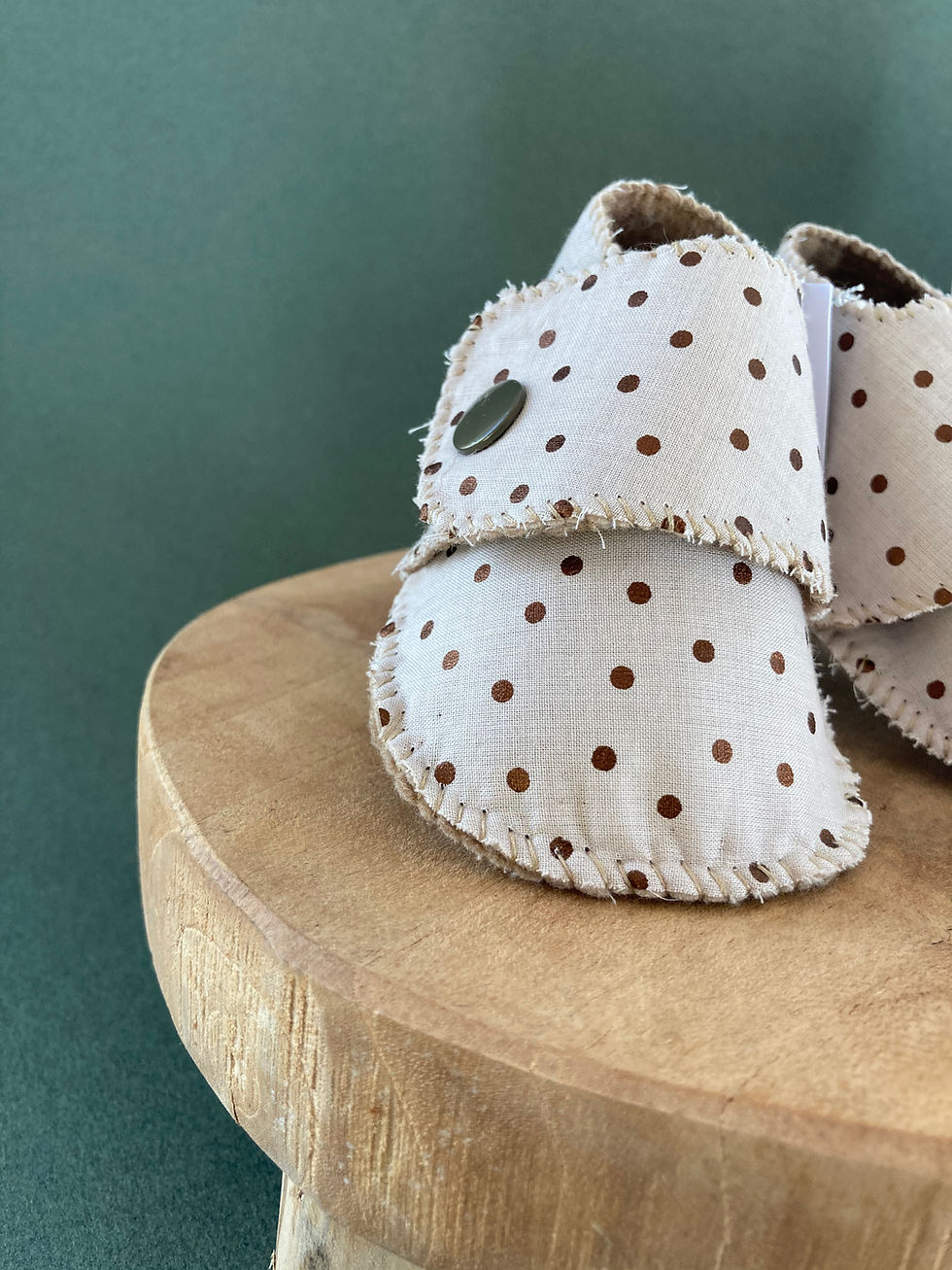 Miniature : Chaussons pois-doré