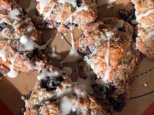 THE BEST Vegan Blueberry Scones 