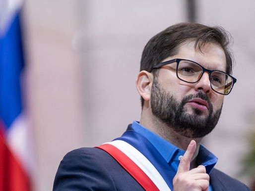 Presidente de la República Gabriel Boric Font realiza cadena nacional por aprobación del Presupuesto de la Nación 2025