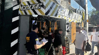 10 extranjeros denunciados y una detenida por contrabando tras fiscalización migratoria en Calama