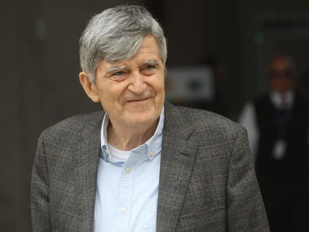Fallece Camilo Escalona, histórico dirigente socialista, a los 71 años