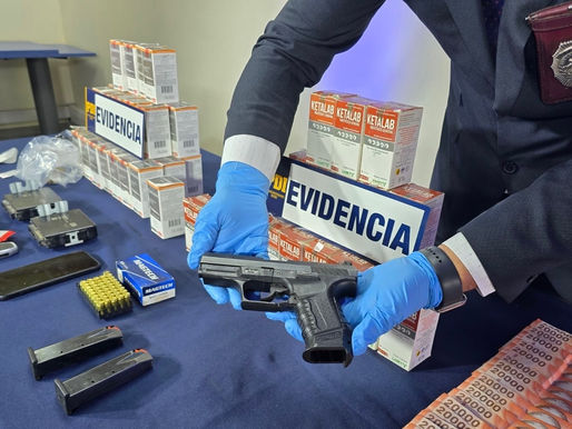 PDI detuvo a un sujeto por robo con violencia y tráfico de drogas en el centro de Antofagasta