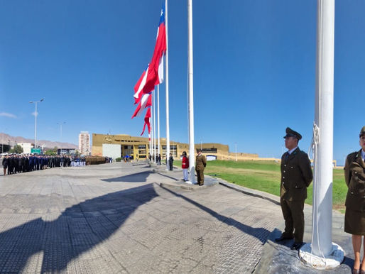 CARABINEROS DE ANTOFAGASTA INICIA SU ANIVERSARIO CON CEREMONIA EN HONOR AL PABELLÓN PATRIO.