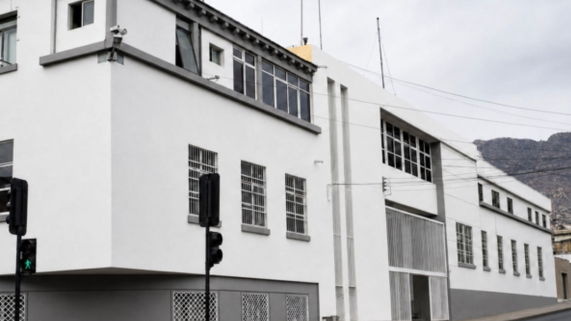 Contraloría cuestiona contratos del Servicio de Salud Antofagasta: detecta falencias en tratos directos y seguridad