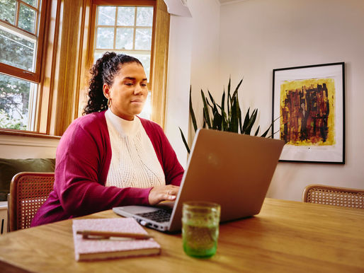 LEY DE TELETRABAJO PARA CUIDADORES: LOS 7 DESAFÍOS Y BENEFICIOS PARA LAS EMPRESAS