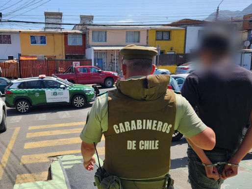 CARABINEROS DETIENE A EXTRANJERO POR ROBO CON INTIMIDACIÓN EN ANTOFAGASTA