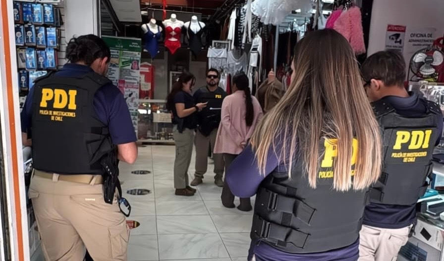 Fiscalización migratoria en Antofagasta: PDI denuncia a 10 extranjeros y detiene a colombiano con expulsión vigente