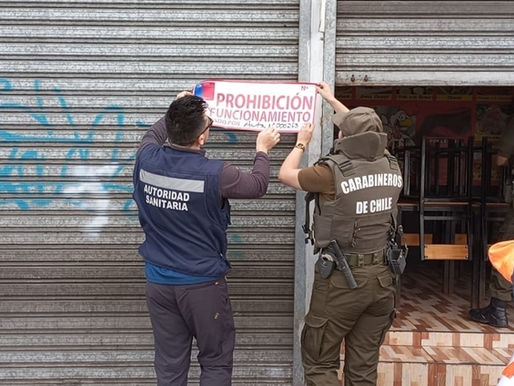 Cierran pollería por presencia de fecas de roedor y baratas en sector La Chimba de Antofagasta