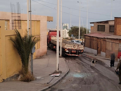 Camionero en prisión preventiva: formalizan a conductor ebrio que atropelló a vecino y causó millonarios daños en Antofagasta