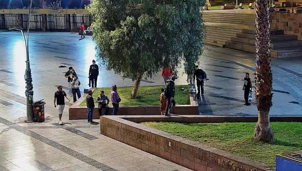[VIDEO] Carabineros detiene a hombre tras amenazas durante riña en Plaza Sotomayor de Antofagasta