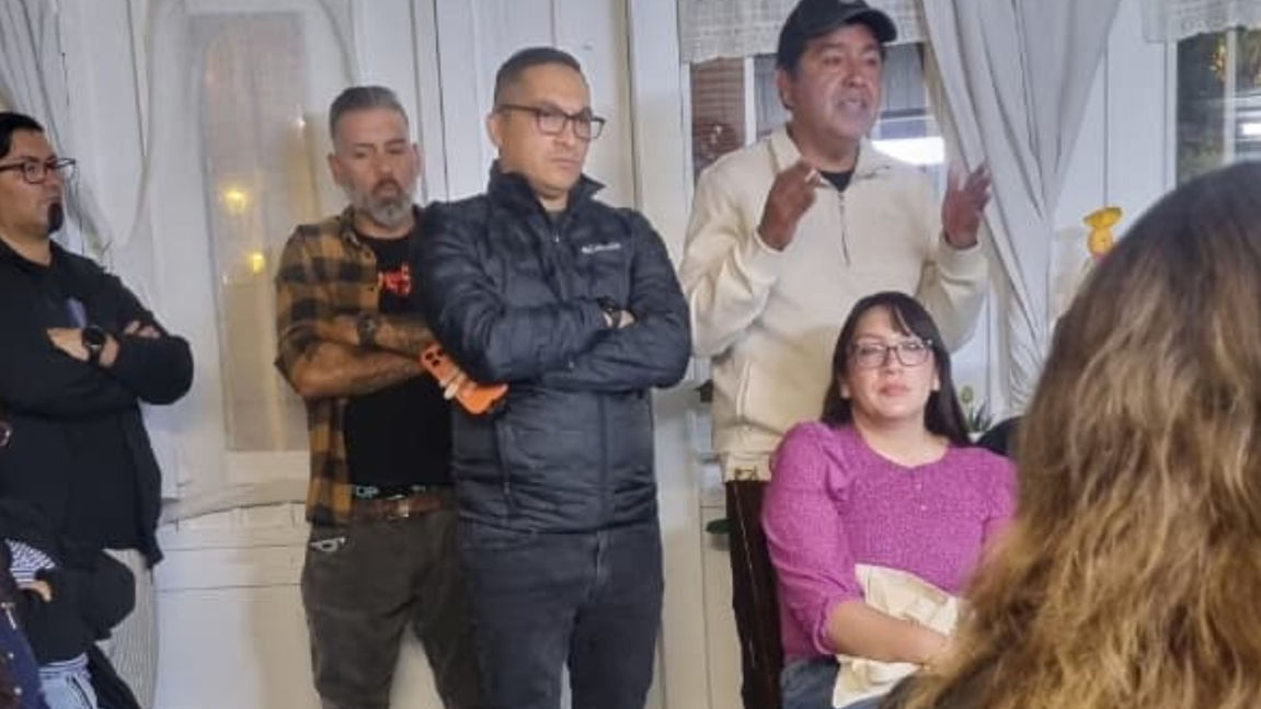 Diputado Videla se reúne con apoderados del Colegio Lezaeta y analizan acciones legales