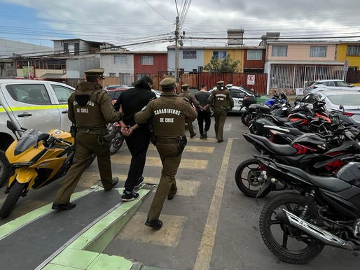 CARABINEROS DEL OS9 DETIENE A DOS SUJETOS POR ROBO A EMPRESA FERROVIARIA