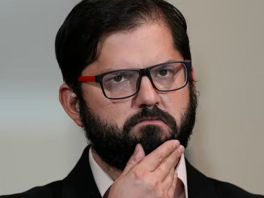 Presidente Gabriel Boric recibió bono PMG que elevó su sueldo de $7 millones a $10 millones