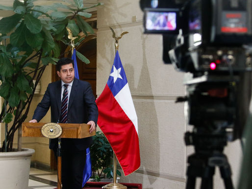 SI GANA RECHAZO: SENADOR ARAYA RECORDÓ A BORIC QUE NO HAY PROCESO AUTOMÁTICO