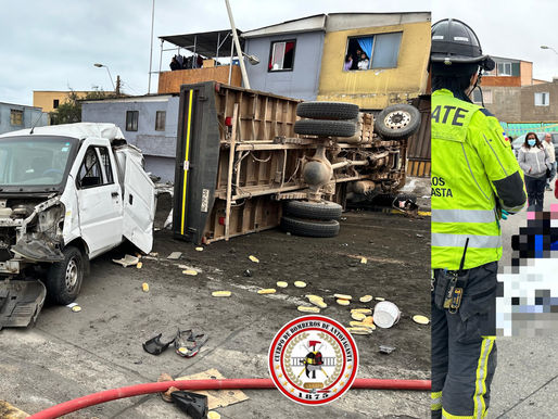 UN FALLECIDO EN VOLCAMIENTO DE CAMIÓN CARGADO QUE COLISIONÓ CON 10 VEHÍCULOS EN AV. SALVADOR ALLENDE