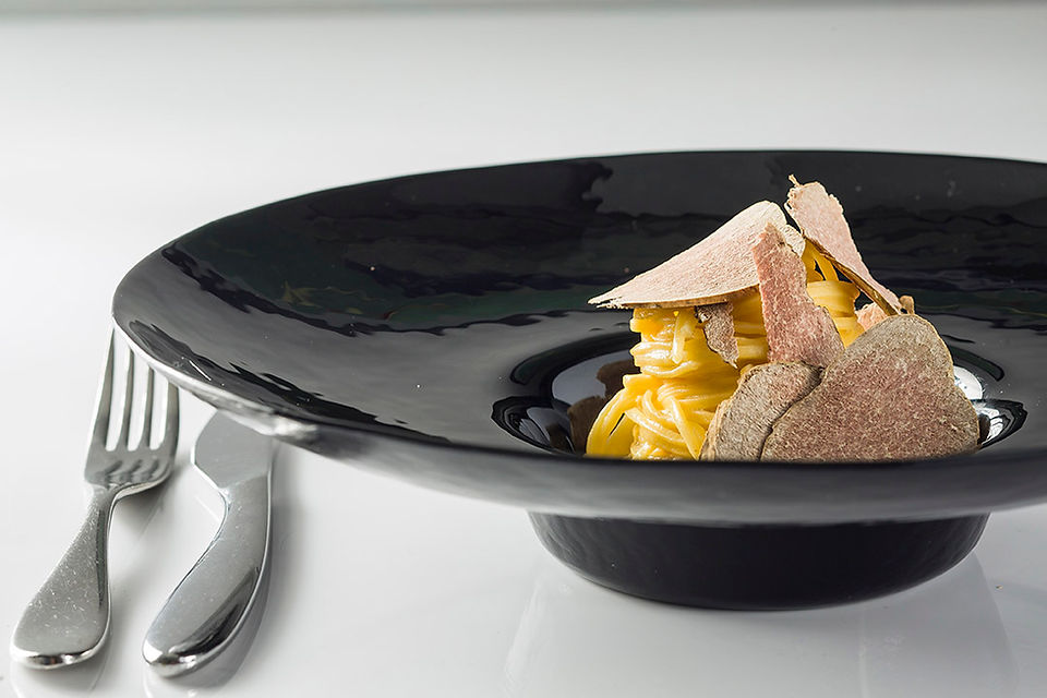 Tagliolini with butter and Alba white truffle