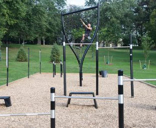 Indoor and outdoor gyms