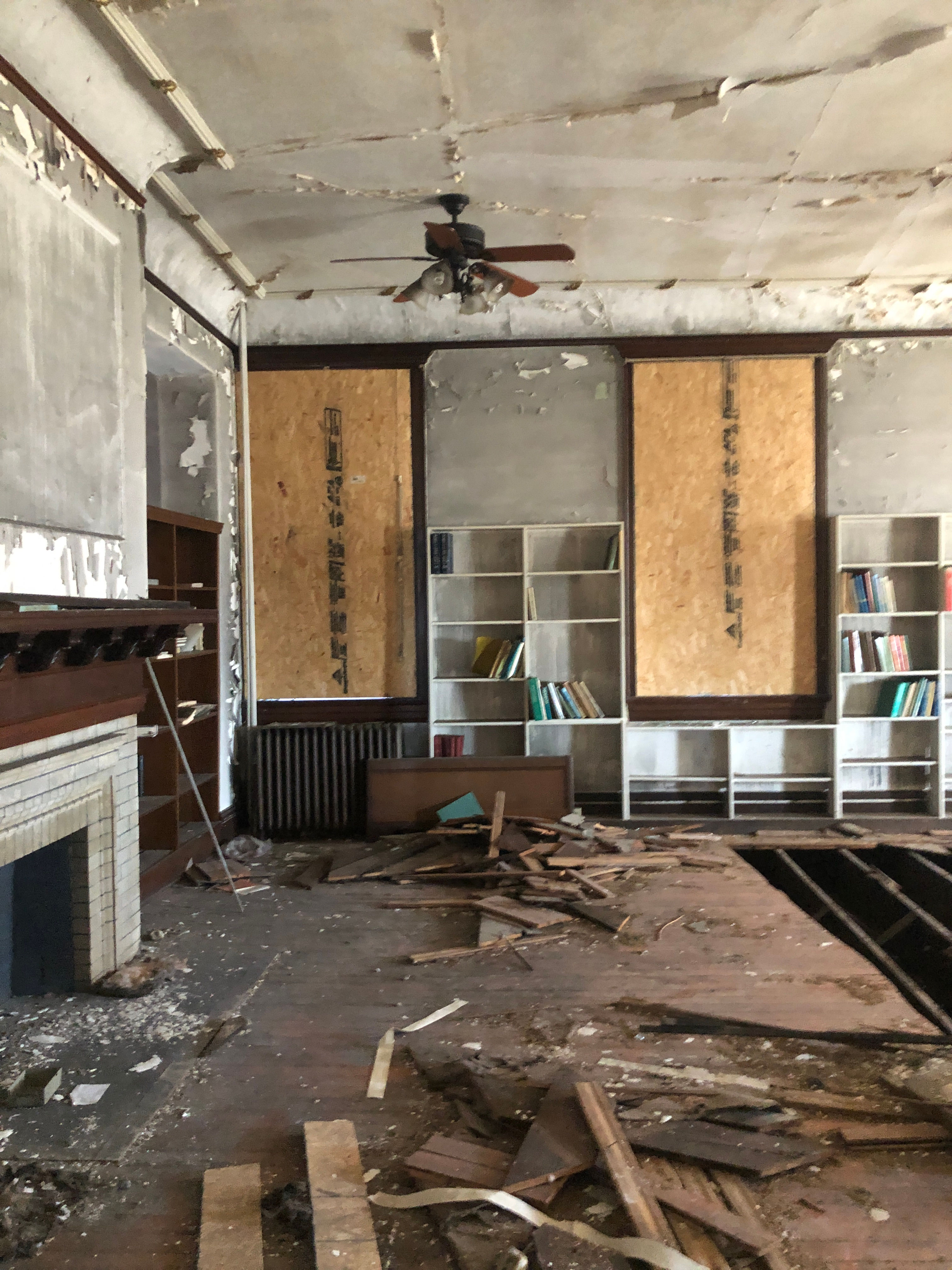 Memorial Gift - Upper Floor Bookcase Dedication