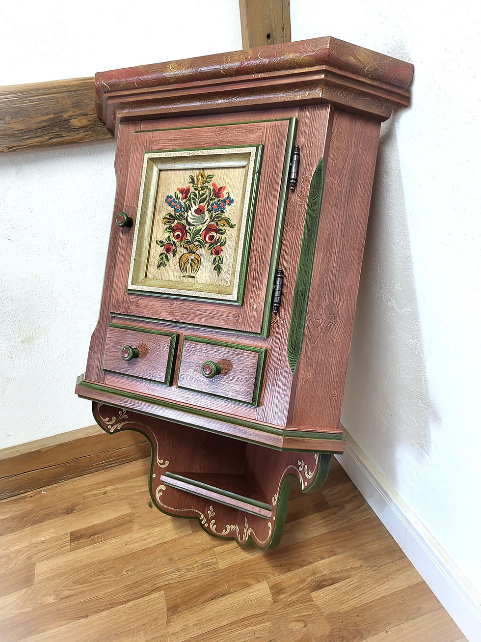 Miniaturbild: Voglauer Anno 1800 altrosa Eckhängeschrank Eckschrank Eckmöbel Hängeschrank Wandschrank Antik Bauernmöbel Landhausmöbel Holz
