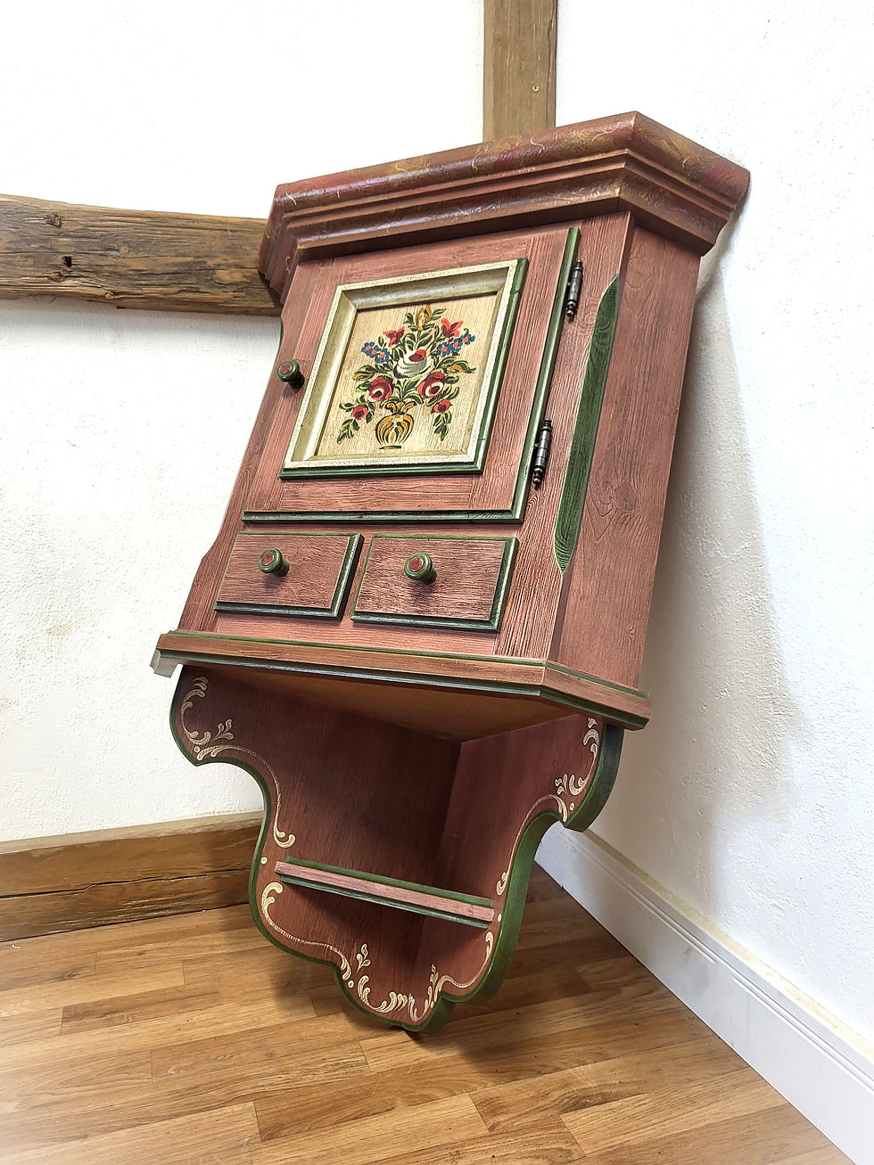 Miniaturbild: Voglauer Anno 1800 altrosa Eckhängeschrank Eckschrank Eckmöbel Hängeschrank Wandschrank Antik Bauernmöbel Landhausmöbel Holz