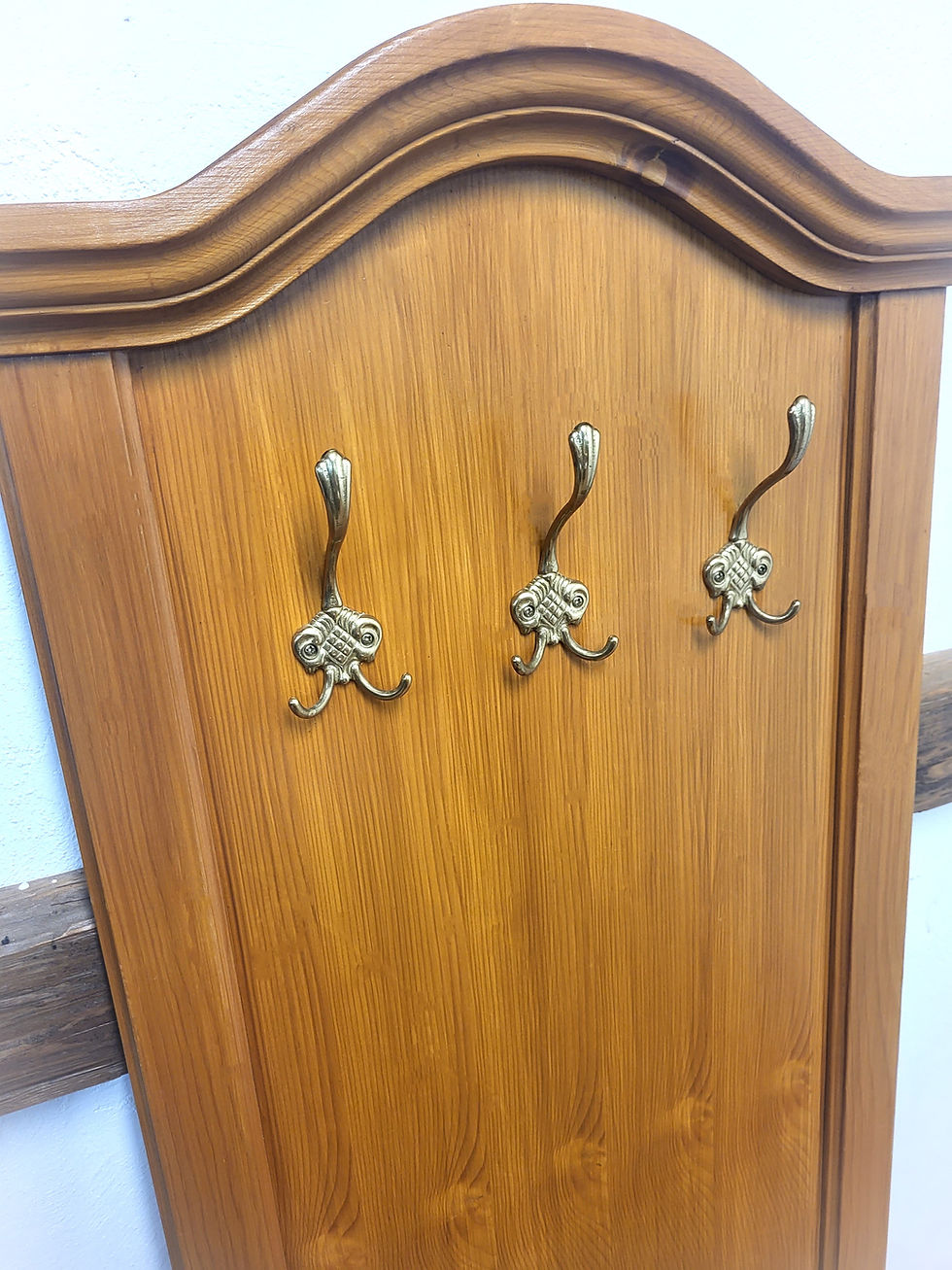 Miniaturbild: Garderobe Landhausstil | Voglauer 1800 Gold Massivholz