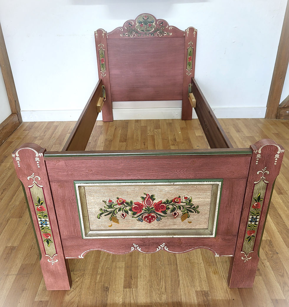 Bauernbett | Voglauer 1800 rosa Einzelbett 90x200 cm