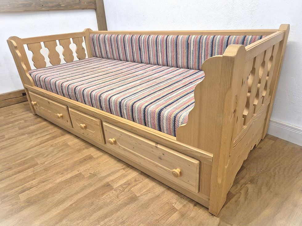 Miniaturbild: Sofa Landhausstil Holz | Voglauer 1800 Gold