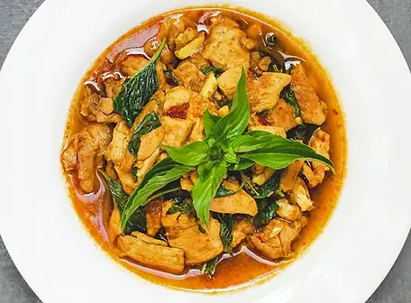 yellow_curry_chicken-shoestring.webp