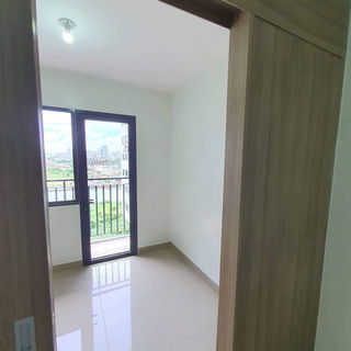 SMDC Shore Residences Actual Unit Turnover