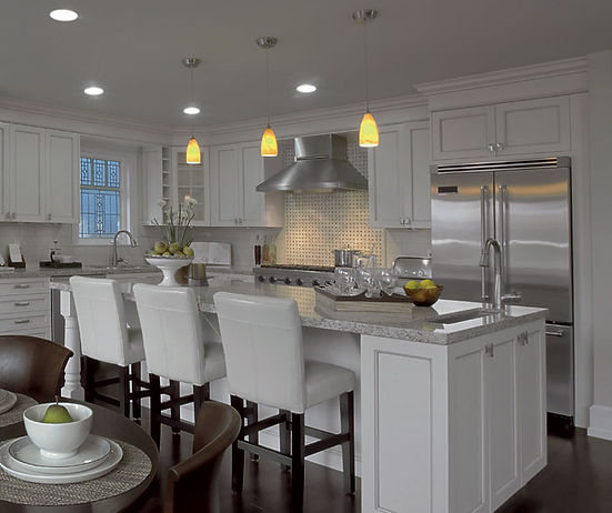 painted_kitchen_cabinets_in_alabaster_finish_3.jpg