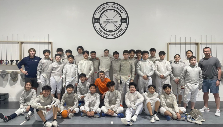 Green Business Tips for Coaches Carousel Instagram Post (2047 x 1167 px)_edited.png