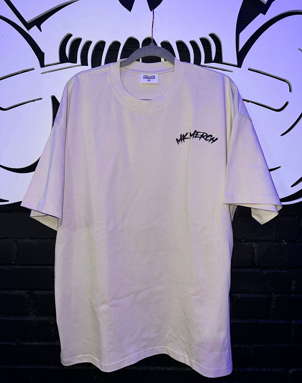 CREAM OVERSIZED STRONG AS FUCK TEE