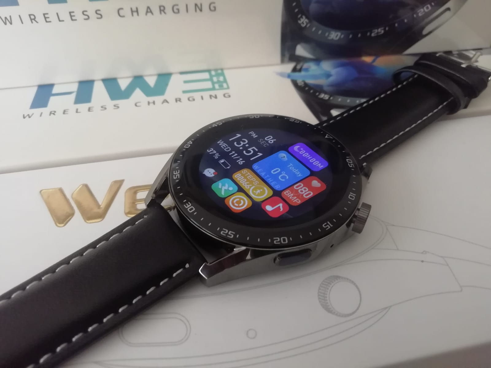 Smartwatch HW3 Pro : Pele Preto