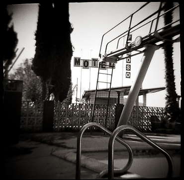 poolside_tritn2_13x13_72.png