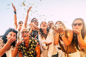 People-having-fun-in-party-celebration-f