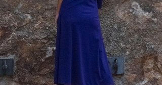 תמונה ממוזערת: Mauve viscose jersey midi dress