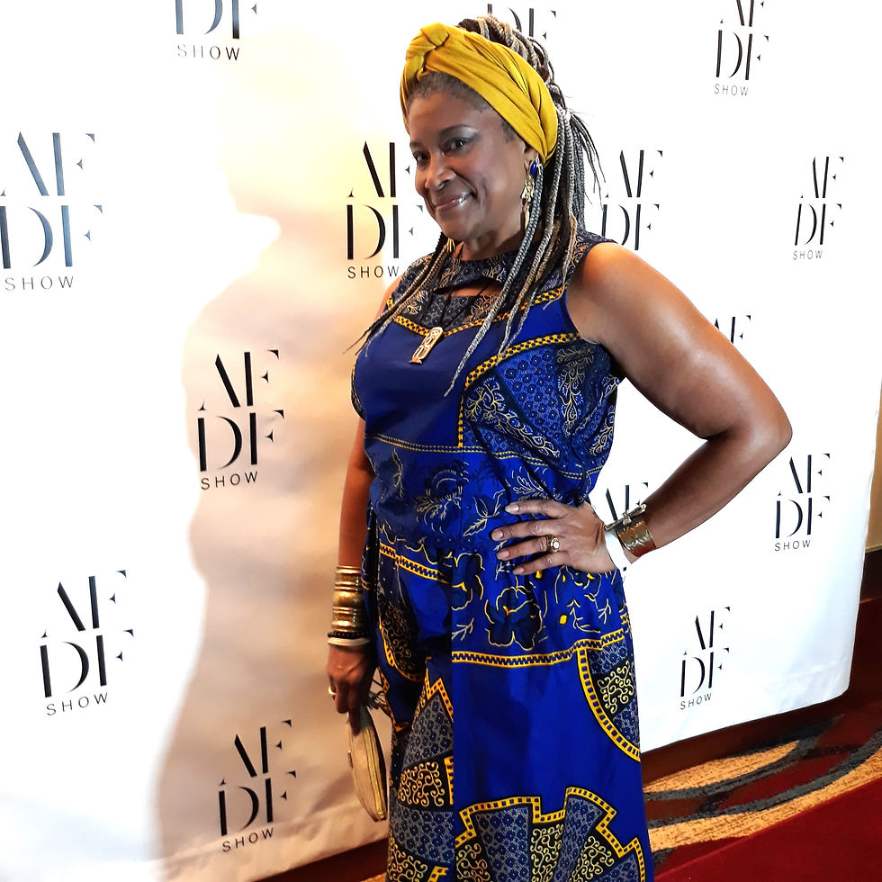 Sharon Gold Turban on Red Carpet