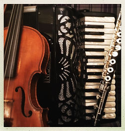 fiddleaccordionflute.jpeg