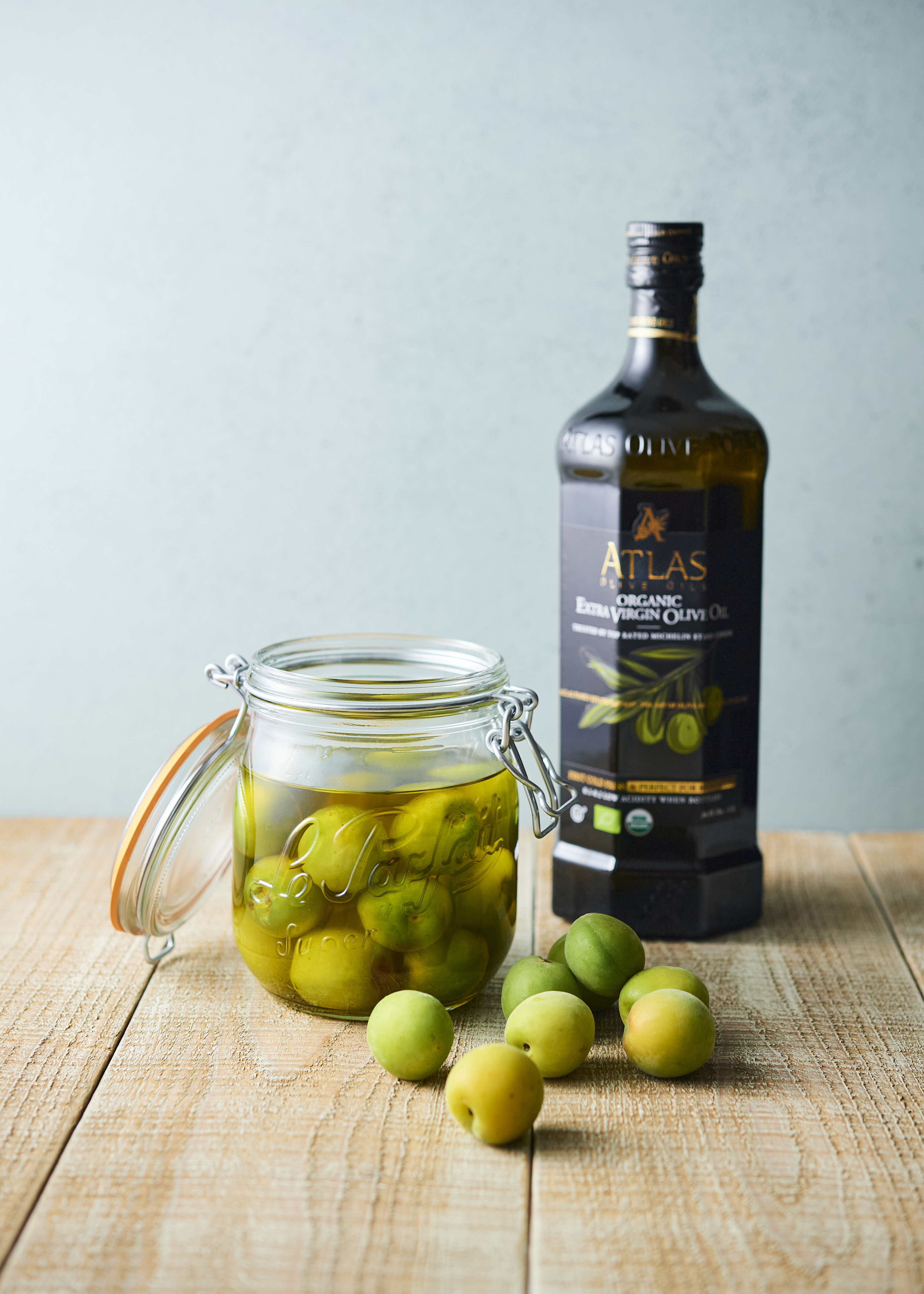 青梅のオリーブオイル漬け