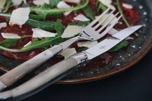 カトラリー 牛角ハンドル 白 | LAGUIOLE