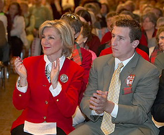betsy and son clapping.PNG