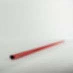 Tubo de barra antipánico color rojo.