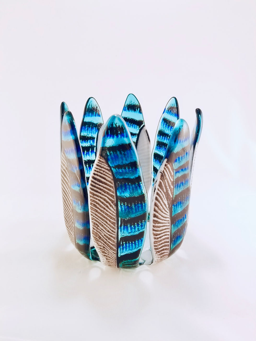 Thumbnail: Blue Jay Feathers Vase
