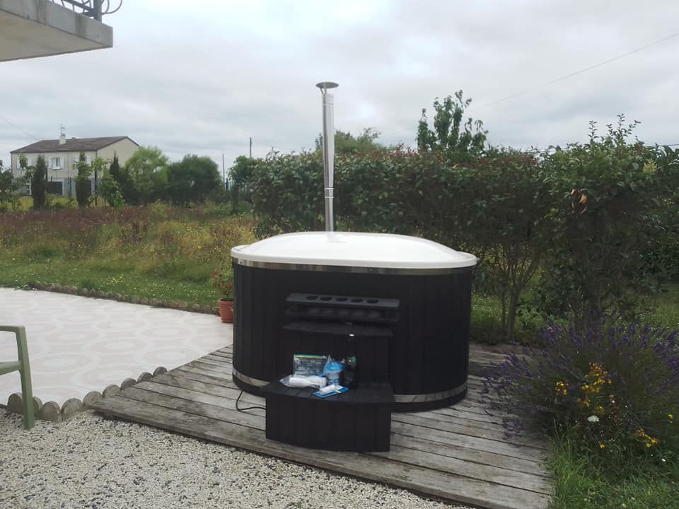 Thumbnail: The Glyme 2 person Eco Tub