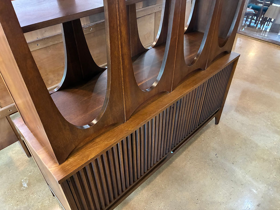 Thumbnail: Broyhill Brasilia Room Divider/Wall Unit #6397