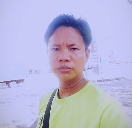 van pek thang_edited.jpg