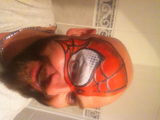 Short spider mask