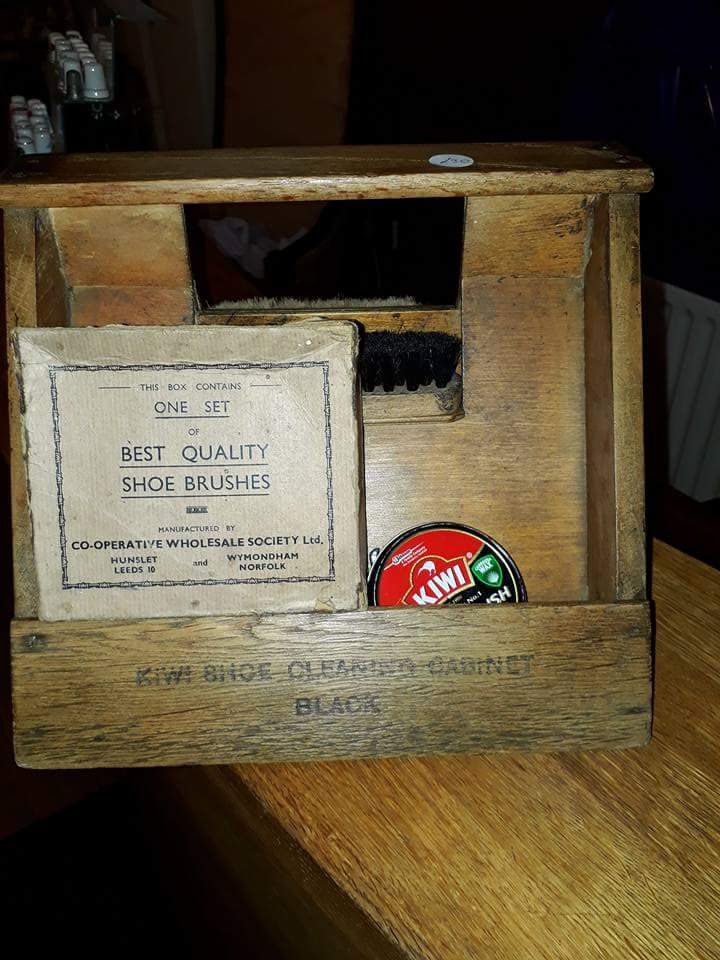 Shoeshine Kit