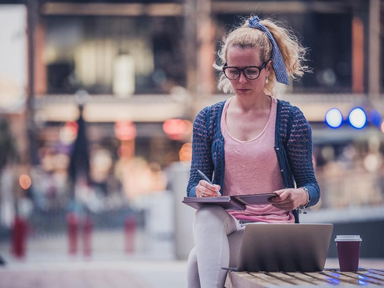 Managing Remote Employees? Spot This Problem And Improve Productivity