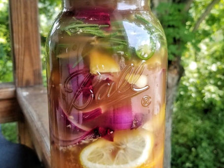 Fire Cider: How to Make It, Its Benefits, and Creative Variations